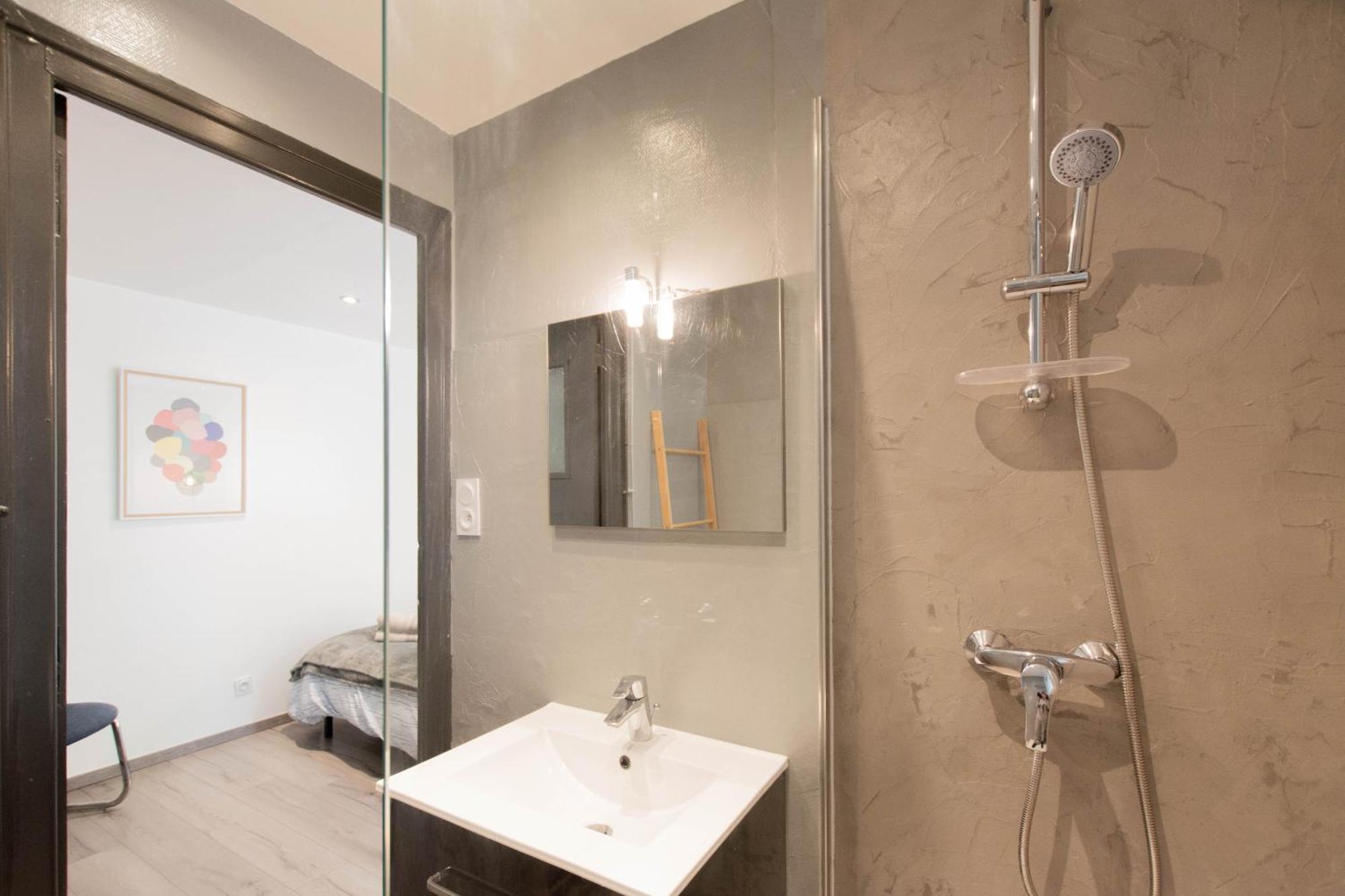 Apartment A La Gare Calme & Reposant Chambery